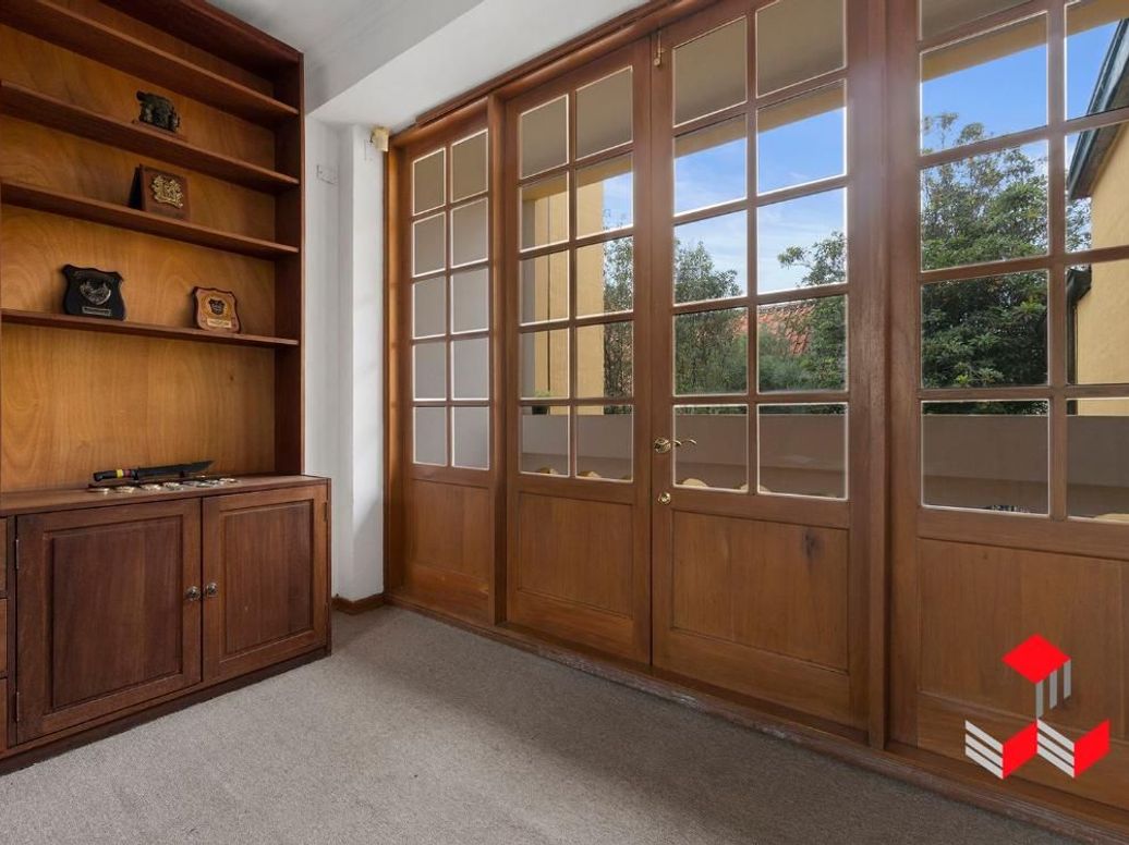 Casa de 6 alcobas en venta en Teusaquillo, Bogotá, 960 m² · foto 9 de 16