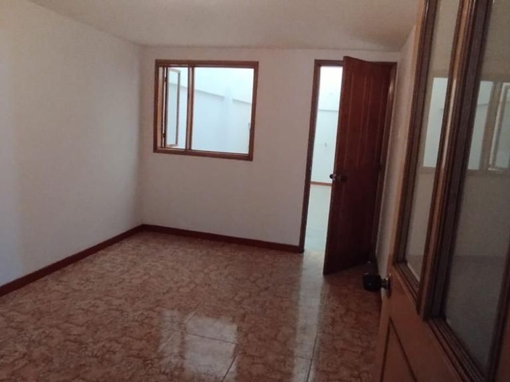 Casa de 6 alcobas en venta en Glorieta De Las Américas, Bogotá, 109 m² · foto 3 de 15