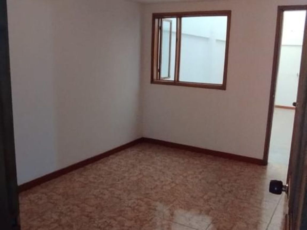 Casa de 6 alcobas en venta en Glorieta De Las Américas, Bogotá, 109 m² · foto 6 de 15