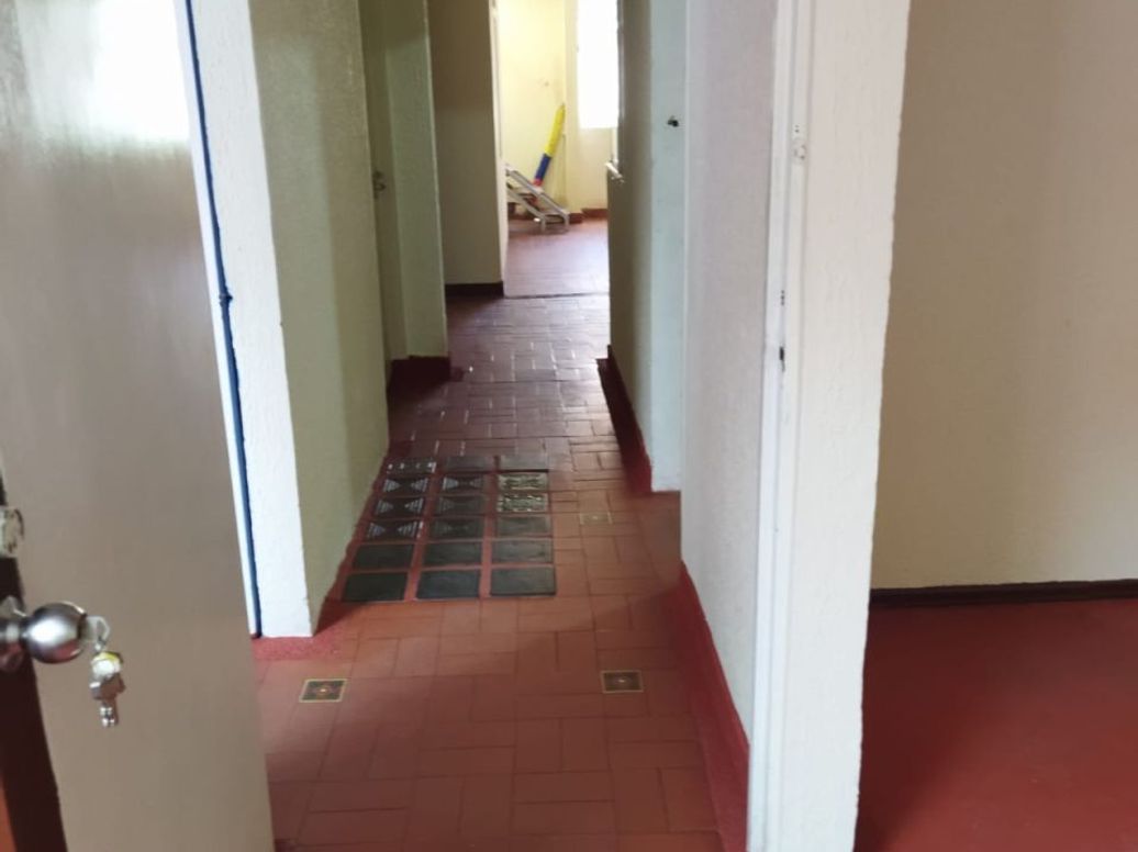 Casa de 6 alcobas en venta en La Gaitana, Bogotá, 260 m² · foto 10 de 17