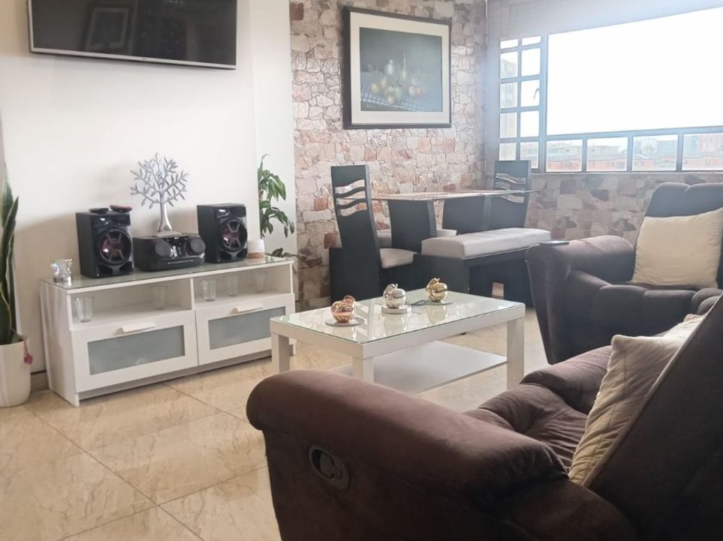 Casa de 6 alcobas en venta en Fontibón, Bogotá · foto 5 de 20