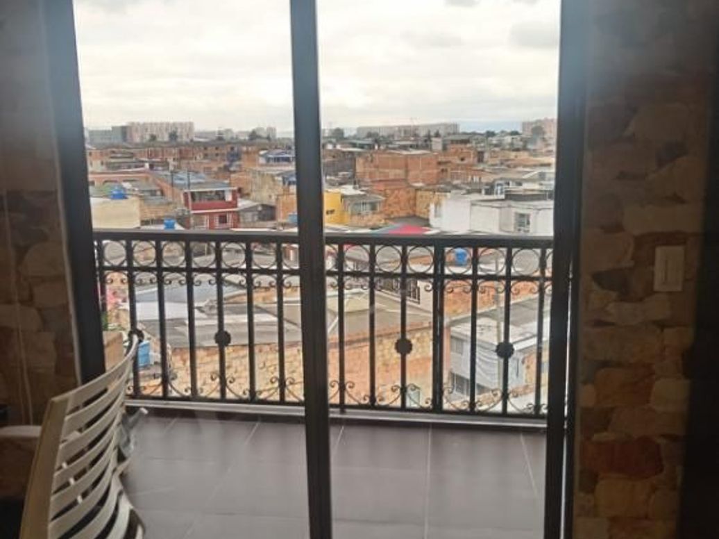 Casa de 6 alcobas en venta en Fontibón, Bogotá · foto 19 de 20