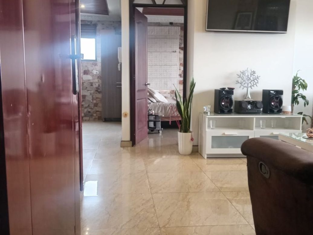 Casa de 6 alcobas en venta en Fontibón, Bogotá · foto 4 de 20