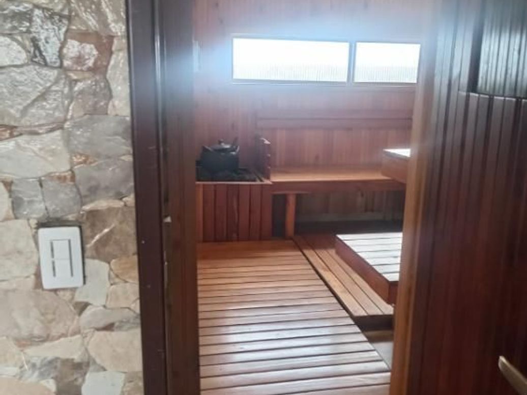 Casa de 6 alcobas en venta en Fontibón, Bogotá · foto 12 de 20