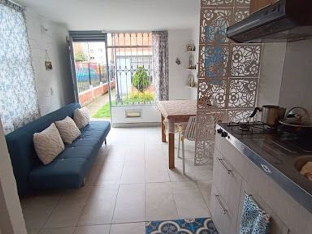 Casa de 3 alcobas en venta en Pinar De Suba, Bogotá, 60 m² · foto 2 de 20
