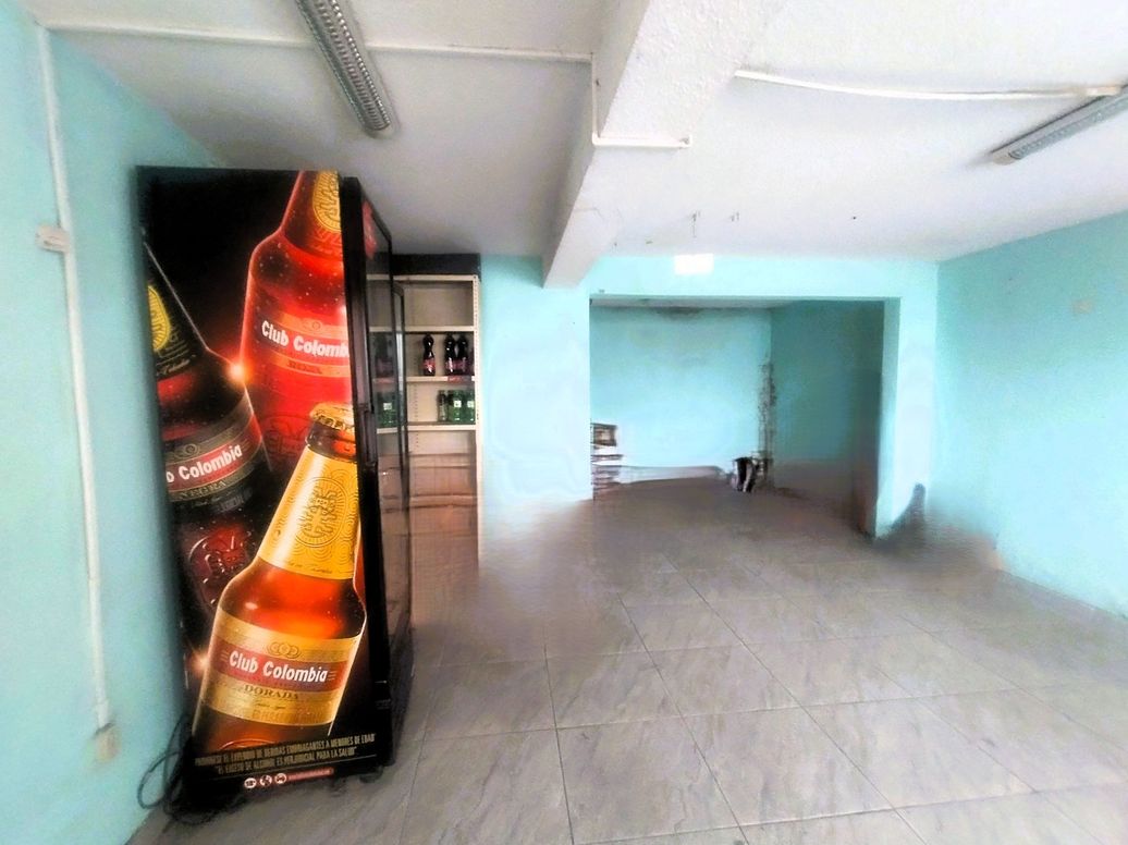 Apartamento de 6 alcobas en venta en La Gaitana, Bogotá, 190 m² · foto 4 de 9