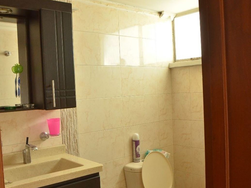 Casa de 5 alcobas en venta en Marsella, Bogotá, 320 m² · foto 13 de 18