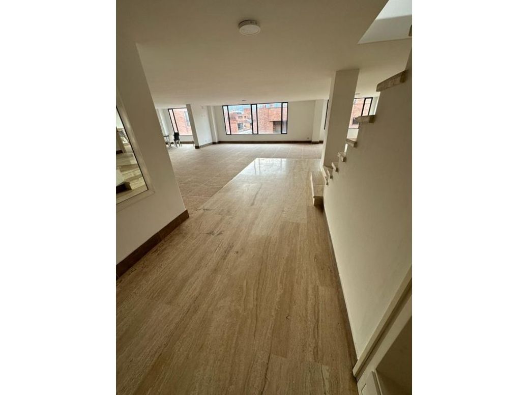 Apartamento de 3 alcobas en venta en Chapinero, Bogotá, 400 m² · foto 16 de 20