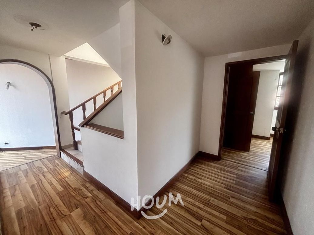 Apartamento de 4 alcobas en venta en San José De Bavaria, Bogotá, 220 m² · foto 19 de 20