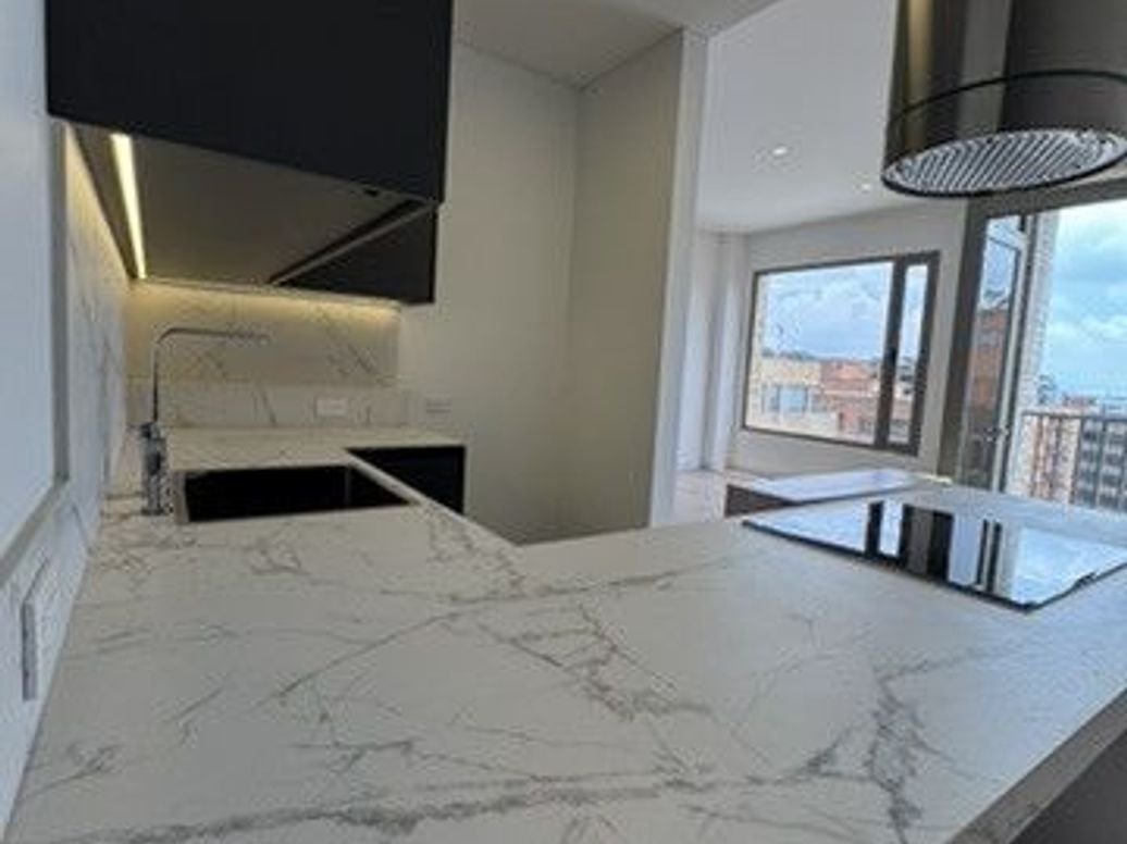 Apartamento de 1 alcoba en venta en Chico Norte Et. Iii, Bogotá, 58 m² · foto 2 de 20