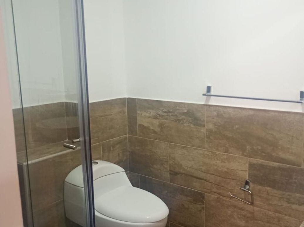 Apartamento de 3 alcobas en arriendo en María Cristina, Bogotá, 76 m² · foto 16 de 17
