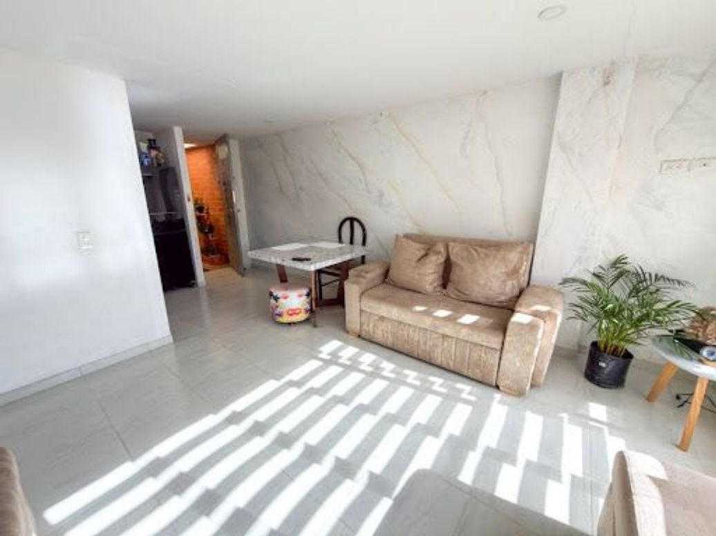 Apartamento de 3 alcobas en venta en El Carmen, Bogotá, 63 m² · foto 6 de 20