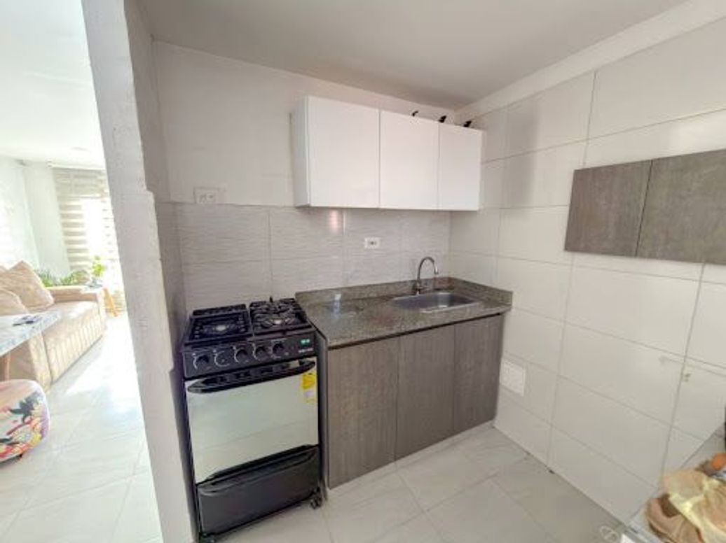 Apartamento de 3 alcobas en venta en El Carmen, Bogotá, 63 m² · foto 8 de 20