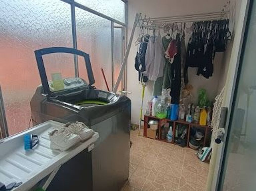 Apartamento de 3 alcobas en venta en El Carmen, Bogotá, 63 m² · foto 9 de 20