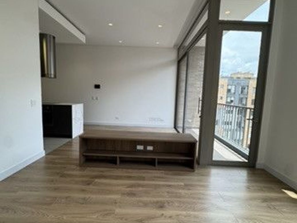 Apartamento de 1 alcoba en venta en Chico Norte Et. Iii, Bogotá, 57 m² · foto 9 de 20
