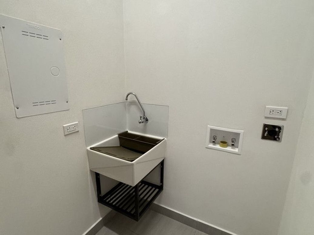 Apartamento de 1 alcoba en venta en Chico Norte Et. Iii, Bogotá, 57 m² · foto 16 de 20
