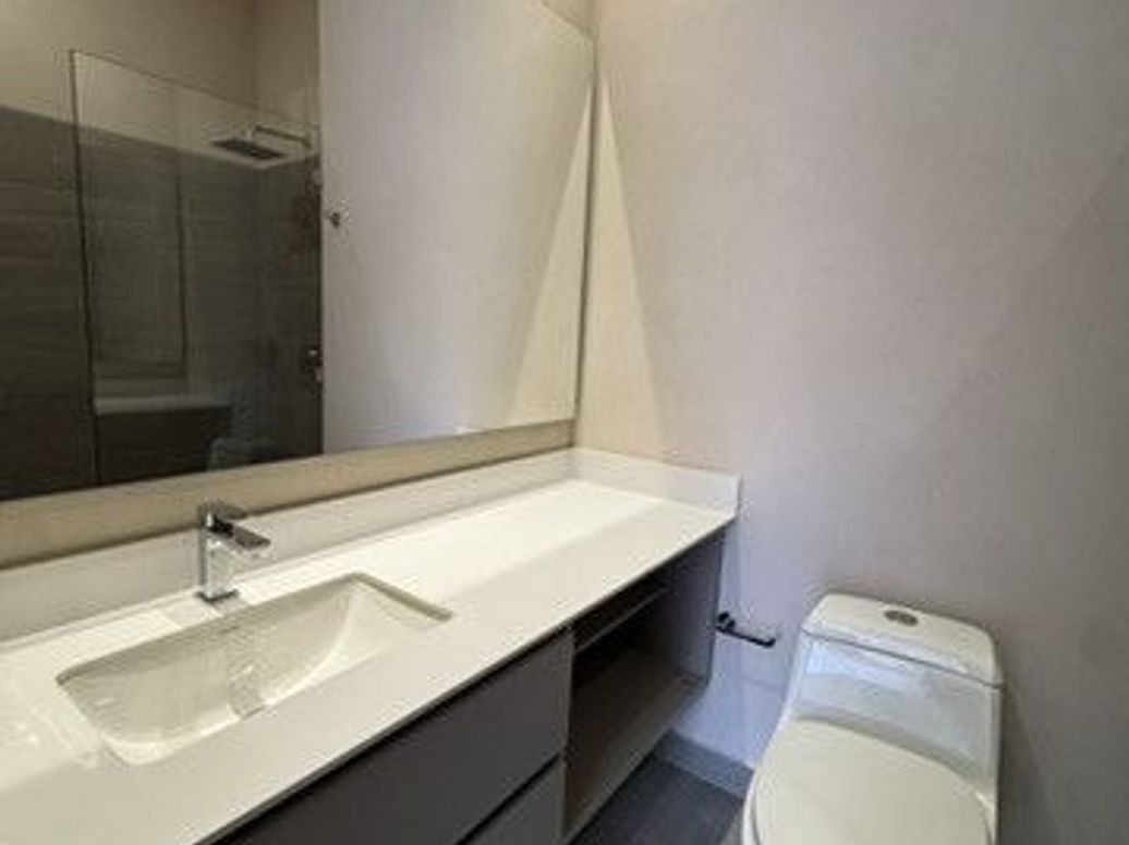 Apartamento de 1 alcoba en venta en Chico Norte Et. Iii, Bogotá, 57 m² · foto 13 de 20