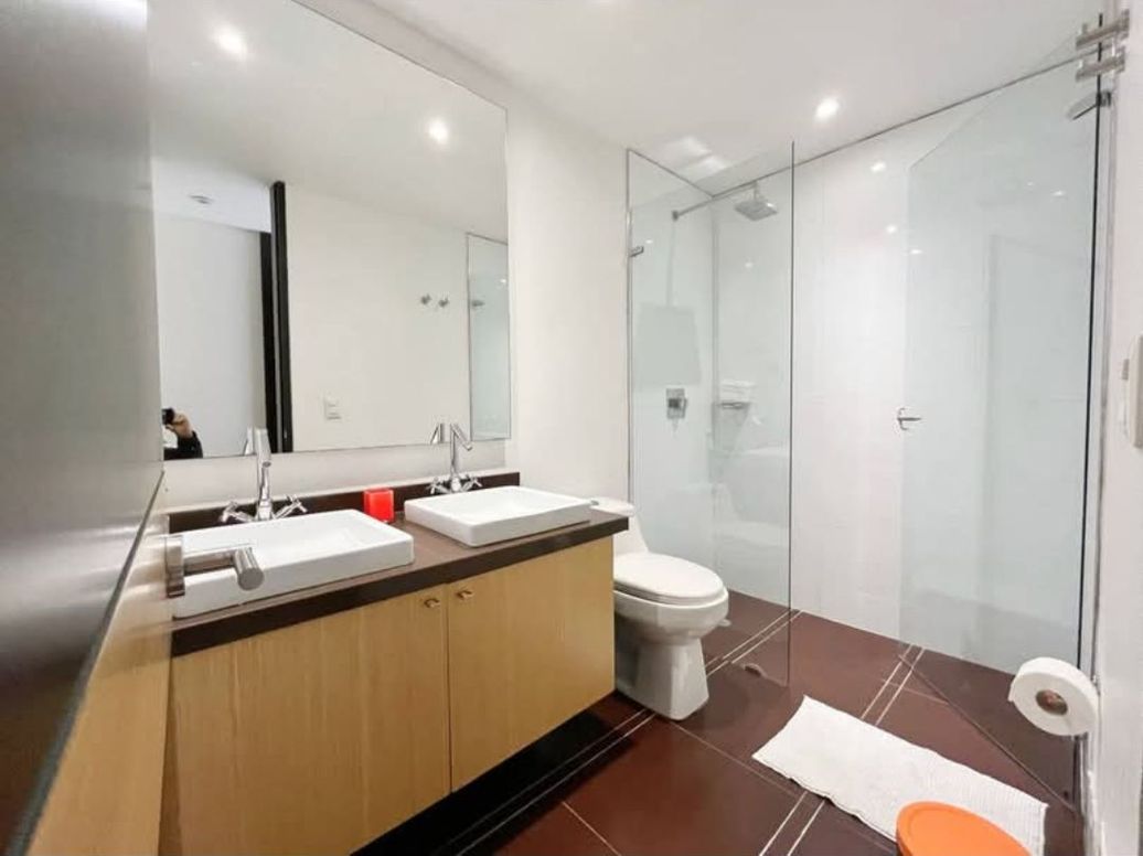 Apartaestudio en venta en Chicó Norte, Bogotá, 50 m² · foto 6 de 8