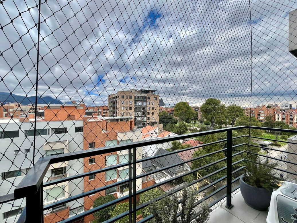 Apartamento de 1 alcoba en venta en Santa Barbara Occidental, Bogotá, 54 m² · foto 7 de 17