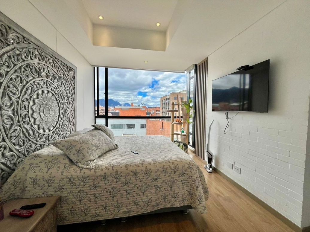Apartamento de 1 alcoba en venta en Santa Barbara Occidental, Bogotá, 54 m² · foto 12 de 17