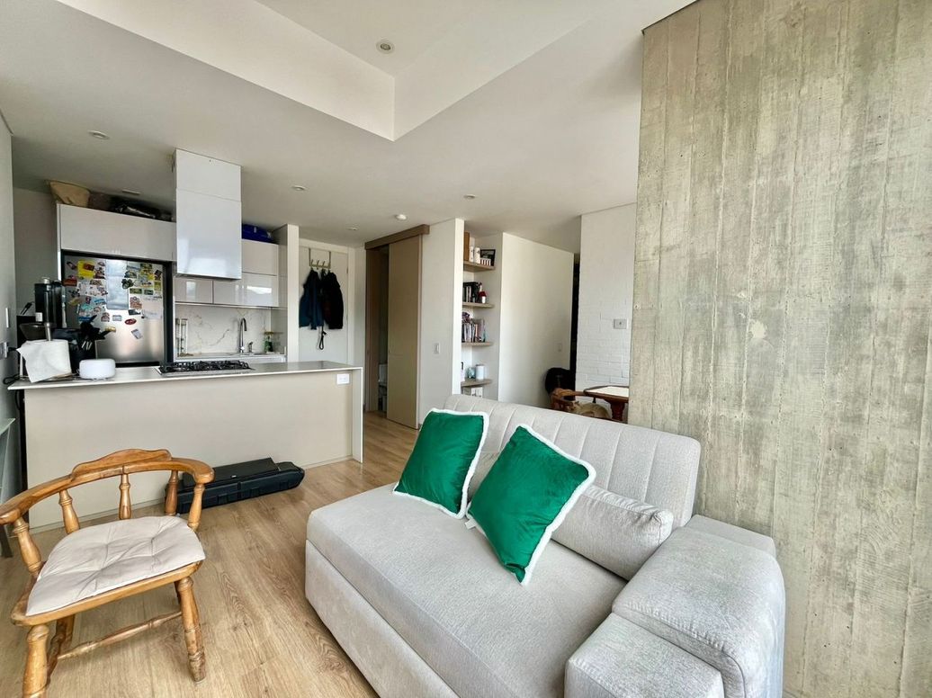 Apartamento de 1 alcoba en venta en Santa Barbara Occidental, Bogotá, 54 m² · foto 5 de 17