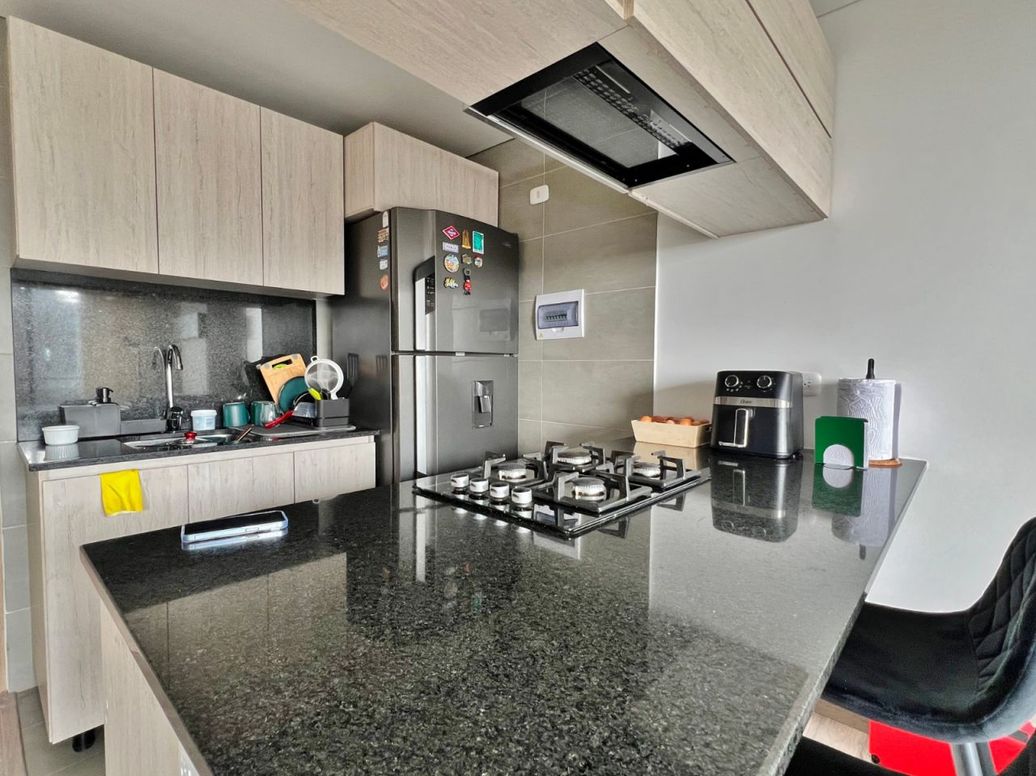 Apartaestudio en venta en Bosque Calderón, Bogotá, 35 m² · foto 3 de 14