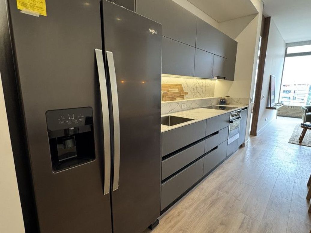 Apartamento de 1 alcoba en venta en Chico Norte Et. Iii, Bogotá, 78 m² · foto 3 de 20