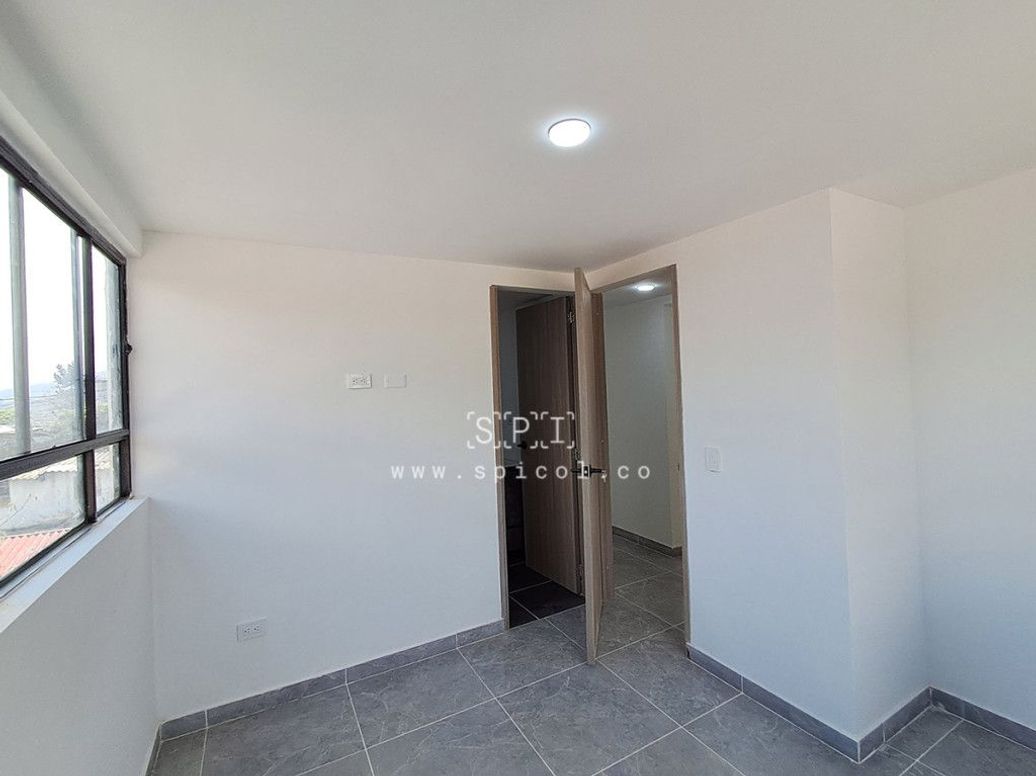 Apartamento de 2 alcobas en venta en Valparaiso, Bogotá, 57 m² · foto 12 de 13