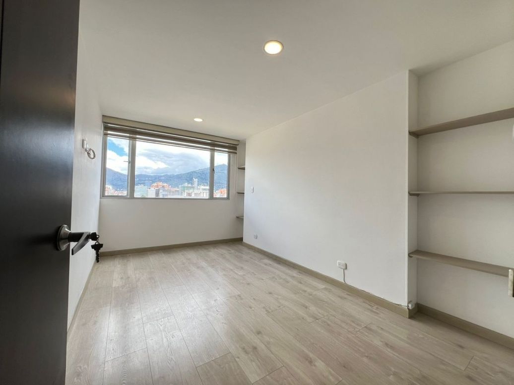 Apartamento en venta en La Castellana, Bogotá · foto 4 de 20