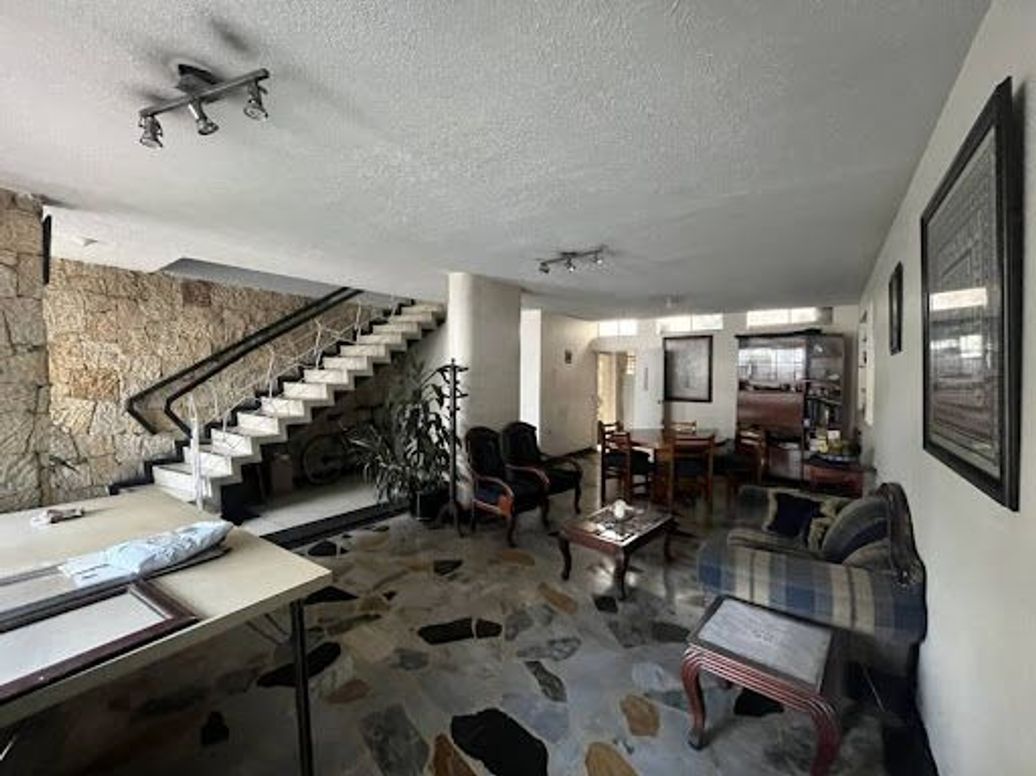 Casa de 4 alcobas en venta en Belalcázar, Bogotá, 320 m² · foto 4 de 20