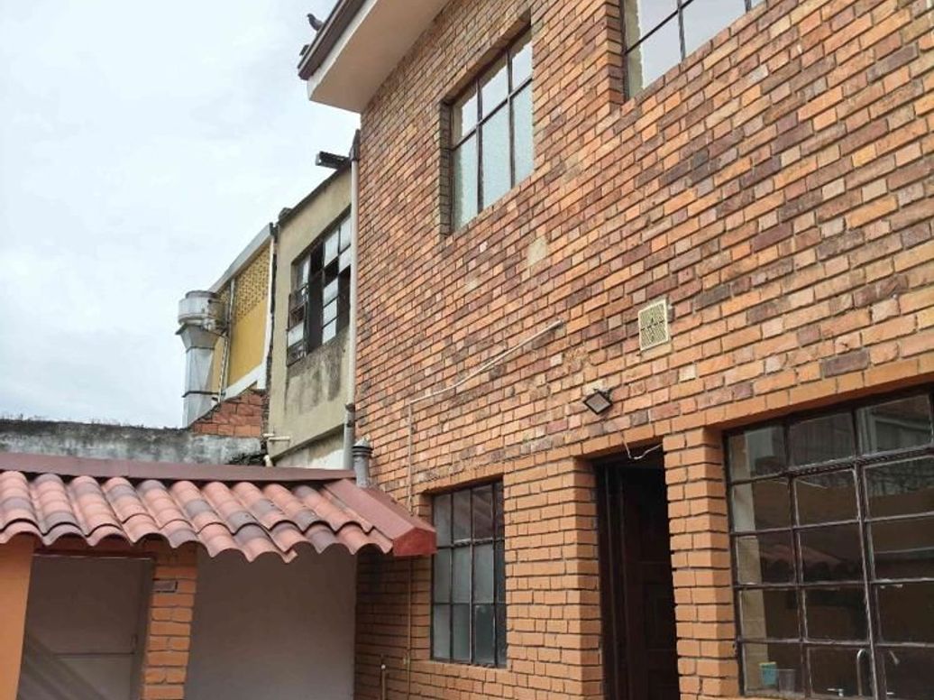 Casa de 6 alcobas en venta en Banco Central, Bogotá, 249 m² · foto 17 de 20