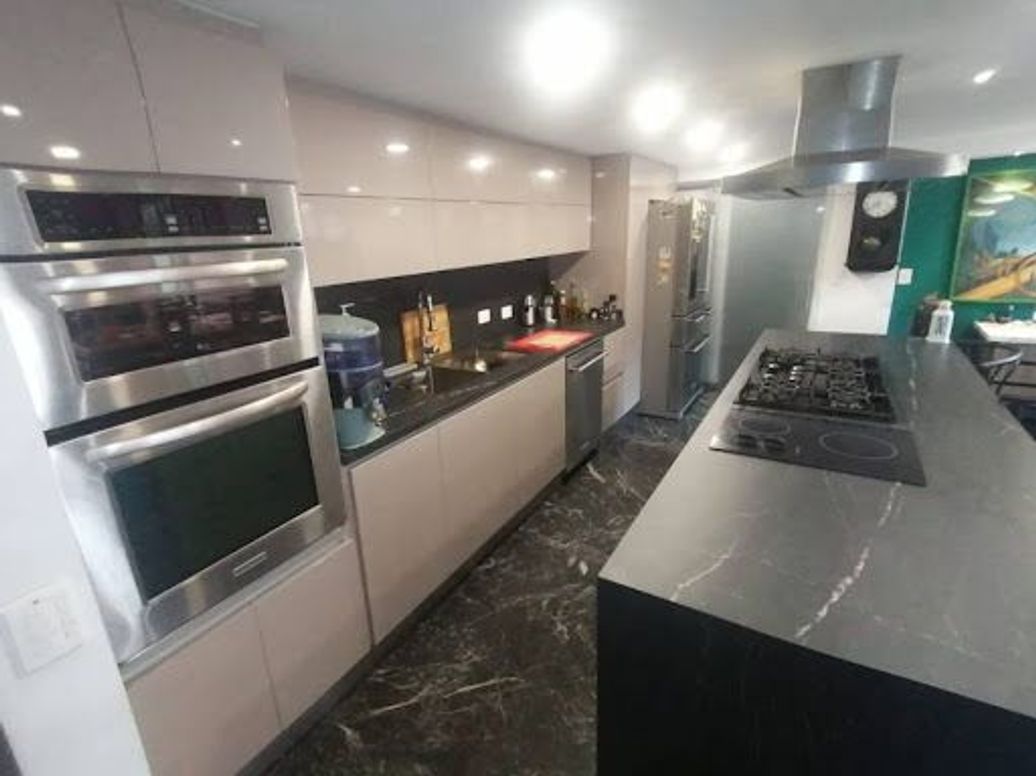 Apartamento de 4 alcobas en venta en Molinos Norte, Bogotá, 120 m² · foto 8 de 19