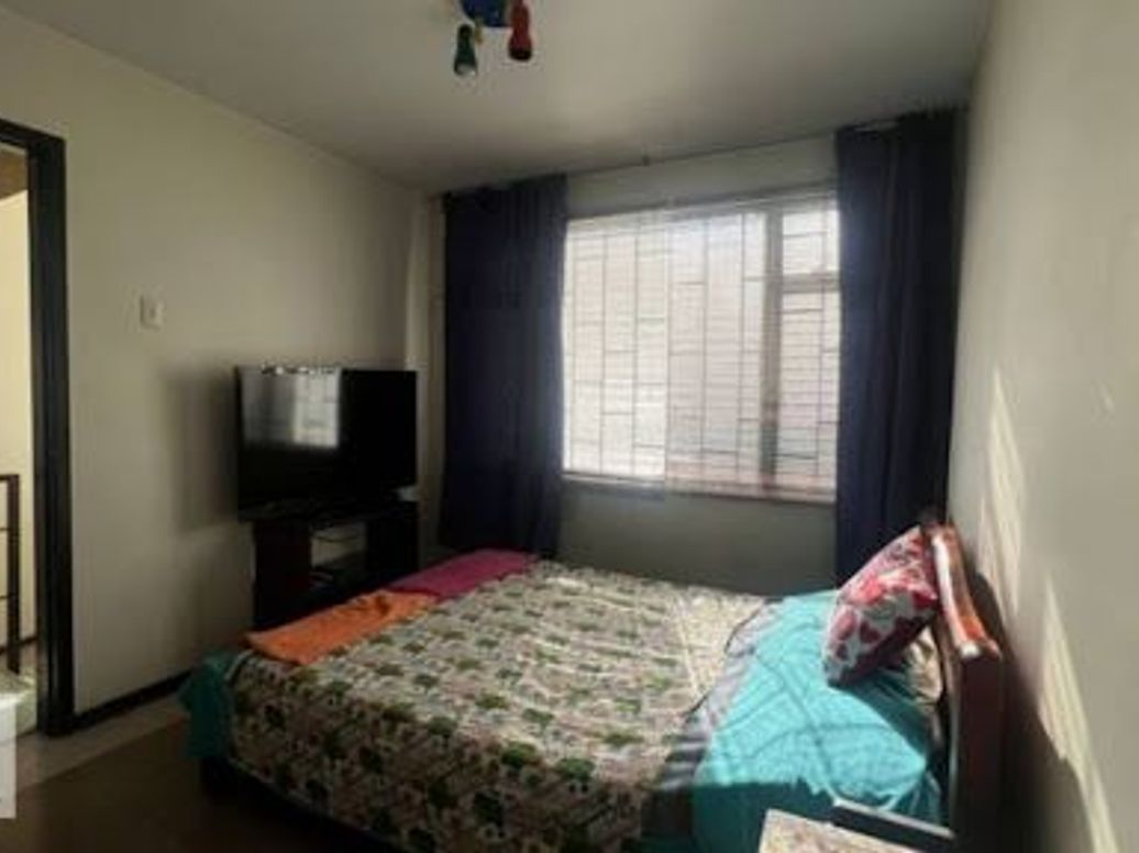 Casa de 7 alcobas en venta en Alcázares Norte, Bogotá, 227 m² · foto 13 de 20