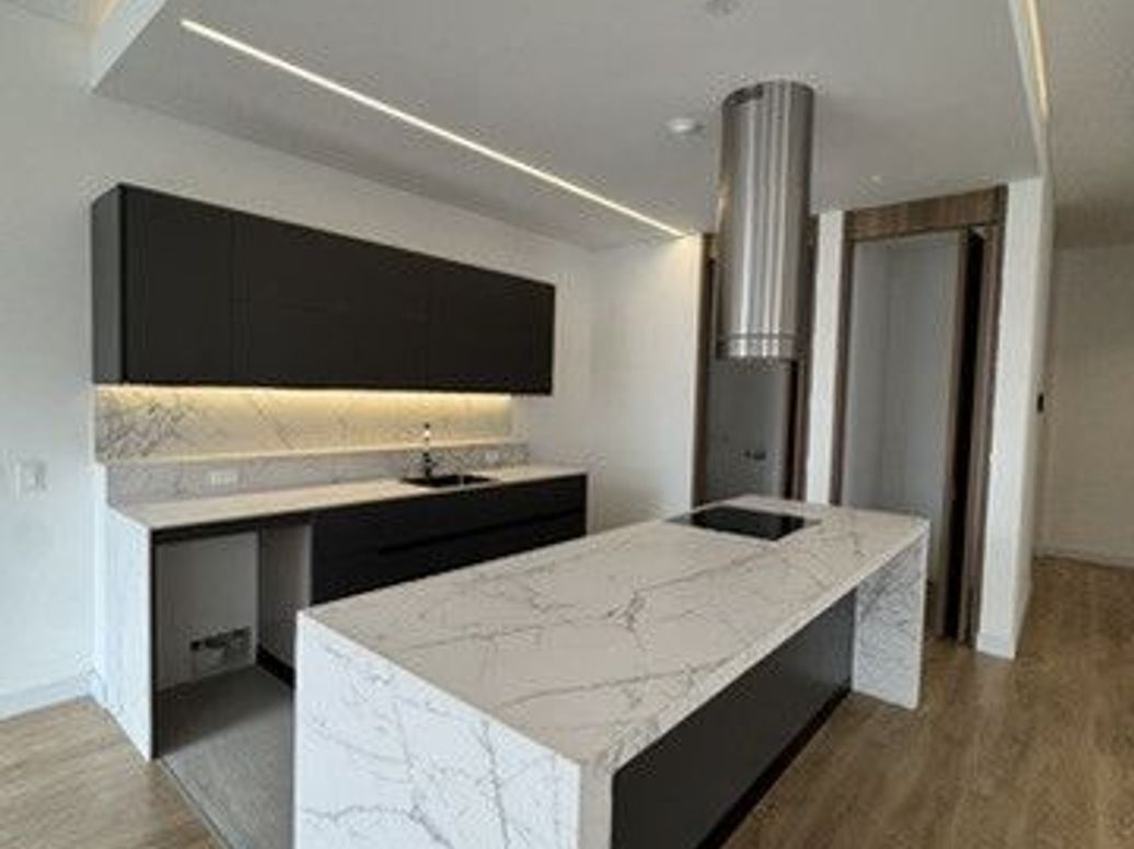 Apartamento de 3 alcobas en venta en Chico Norte Et. Iii, Bogotá, 168 m² · foto 5 de 20
