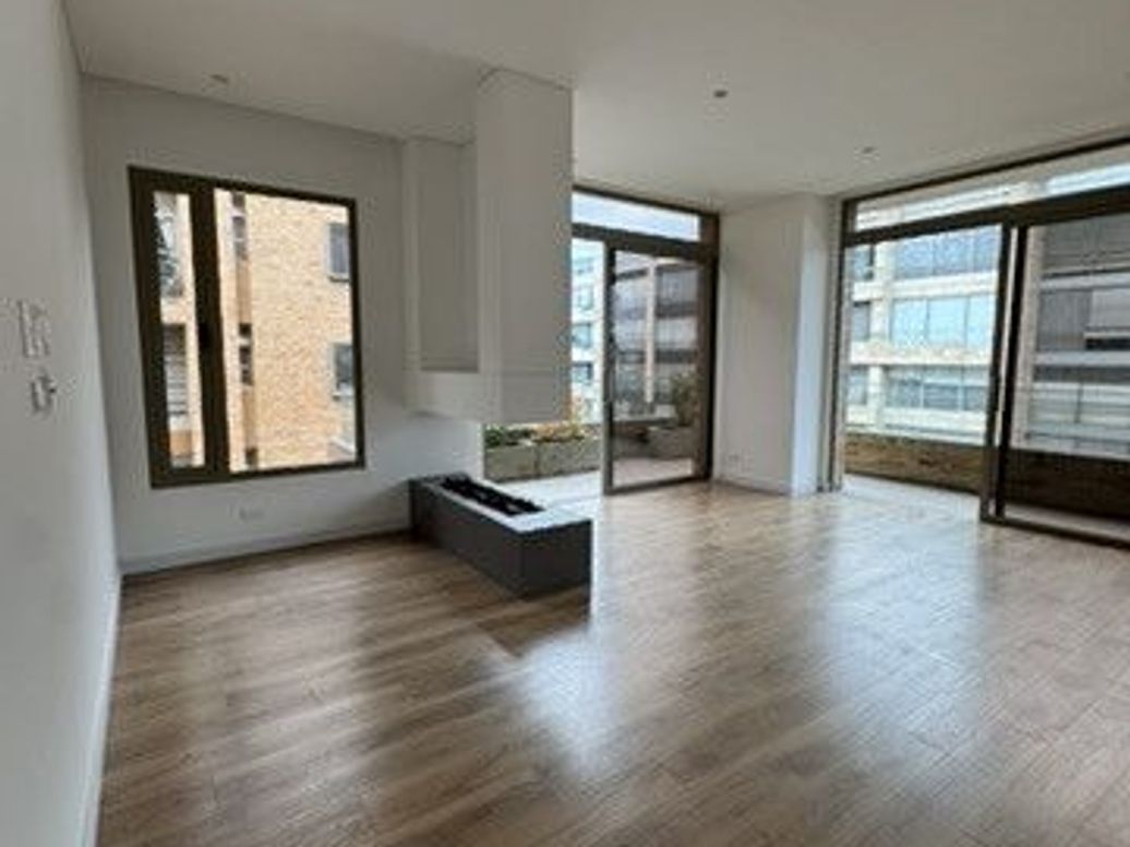 Apartamento de 3 alcobas en venta en Chico Norte Et. Iii, Bogotá, 168 m² · foto 7 de 20