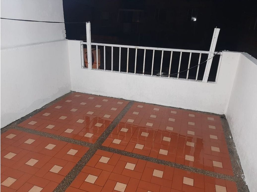 Casa de 6 alcobas en venta en Aures, Bogotá, 47 m² · foto 11 de 12