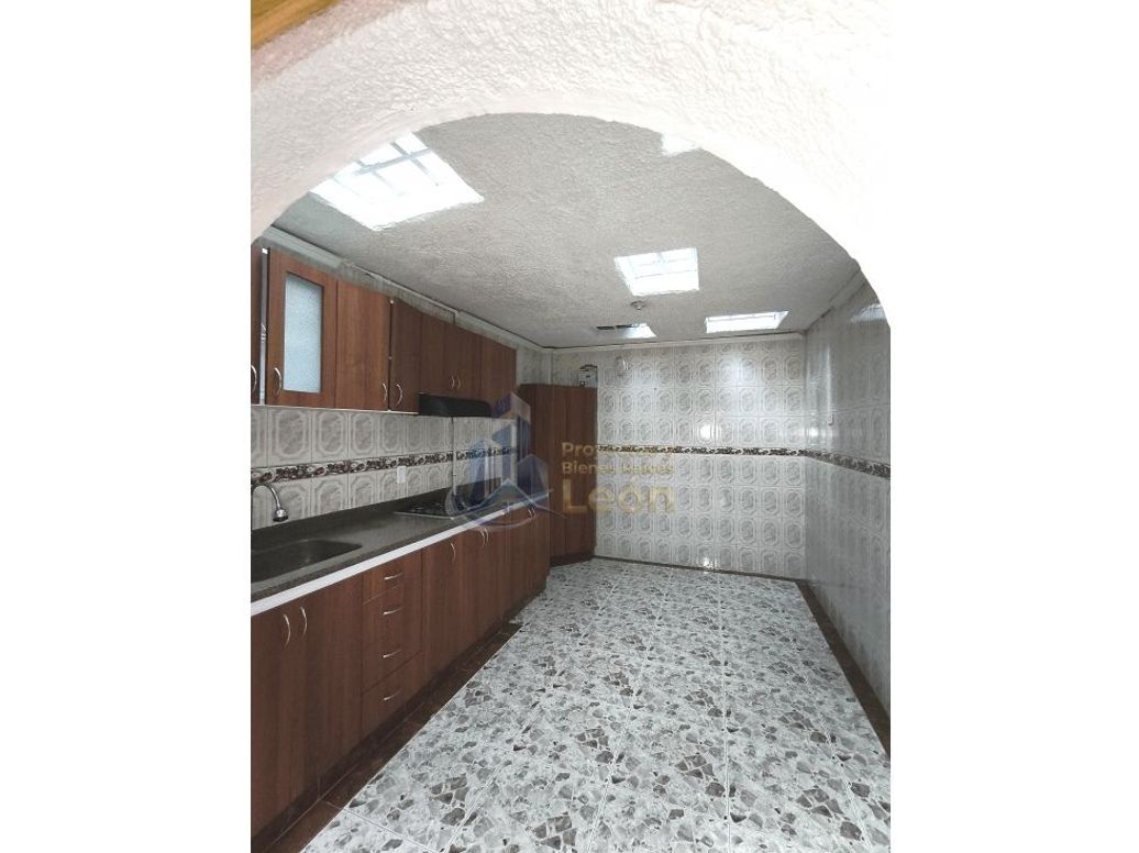 Casa de 2 alcobas en venta en Costa Azul, Bogotá, 51 m² · foto 3 de 12