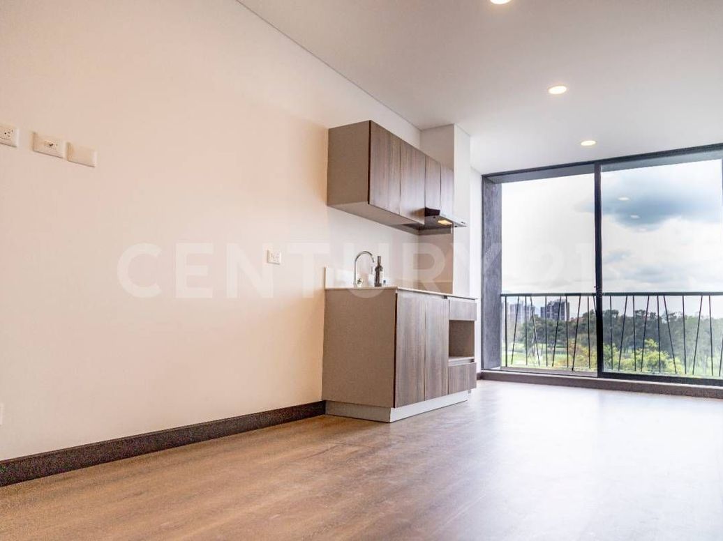 Apartaestudio en venta en Nuevo Country, Bogotá, 32 m² · foto 2 de 12