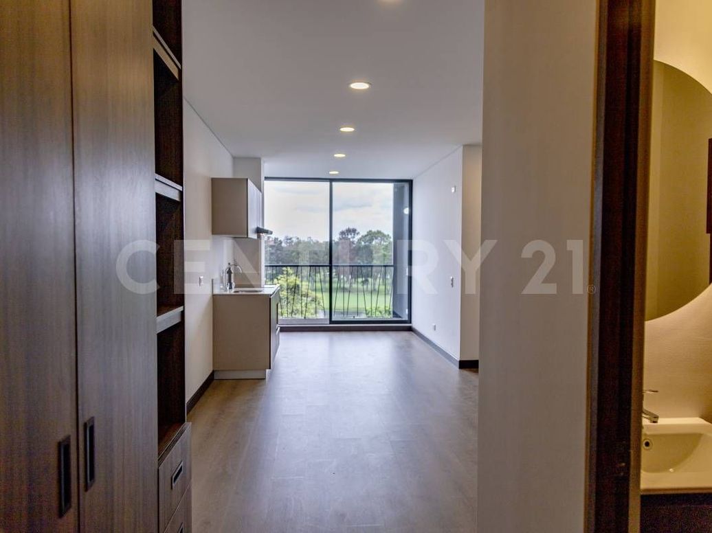 Apartaestudio en venta en Nuevo Country, Bogotá, 32 m² · foto 3 de 12