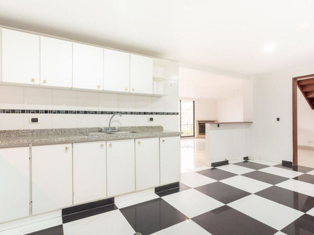 Apartamento de 4 alcobas en venta en El Contador, Bogotá, 177 m² · foto 10 de 20