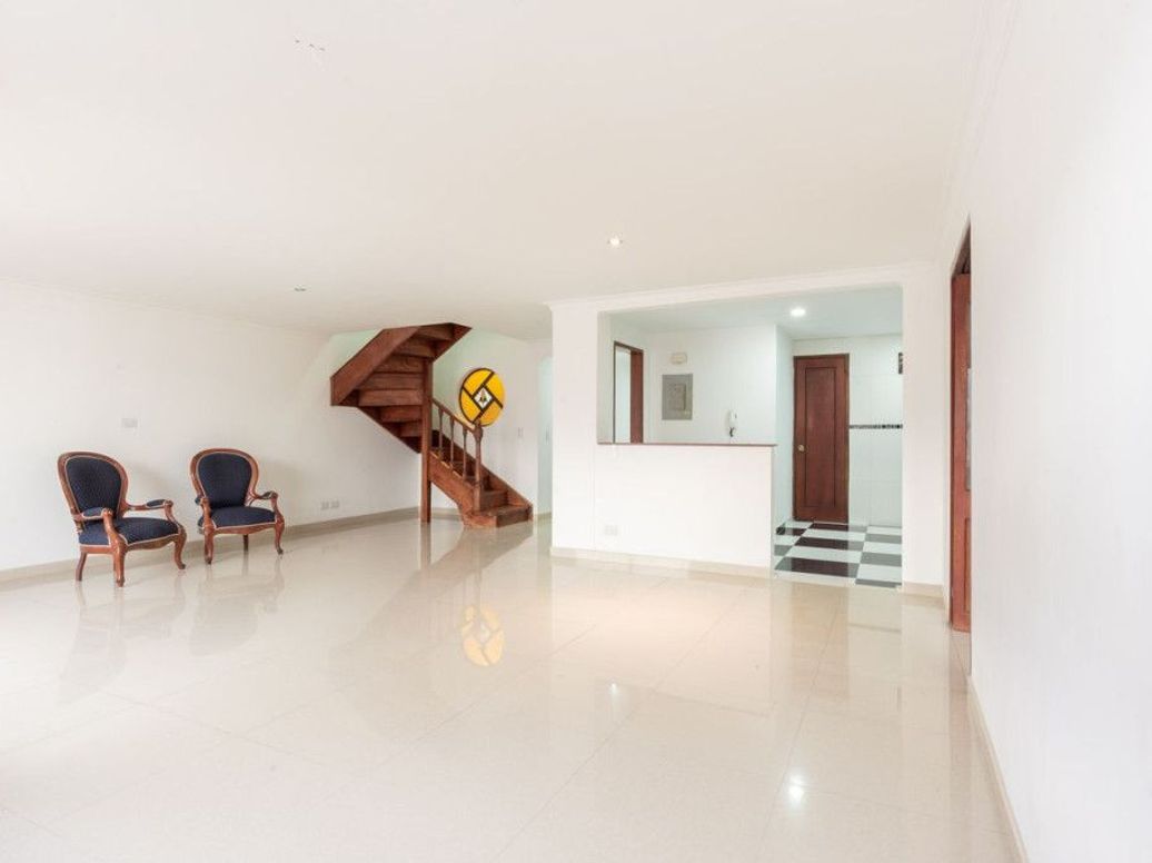 Apartamento de 4 alcobas en venta en El Contador, Bogotá, 177 m² · foto 6 de 20