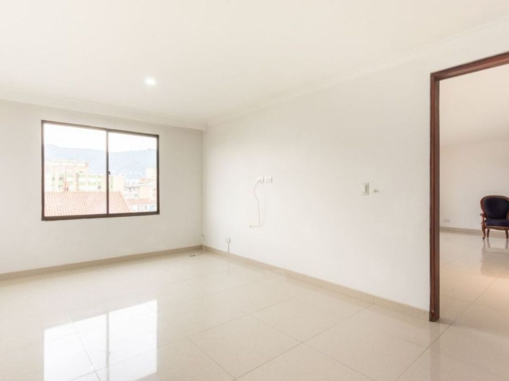Apartamento de 4 alcobas en venta en El Contador, Bogotá, 177 m² · foto 7 de 20