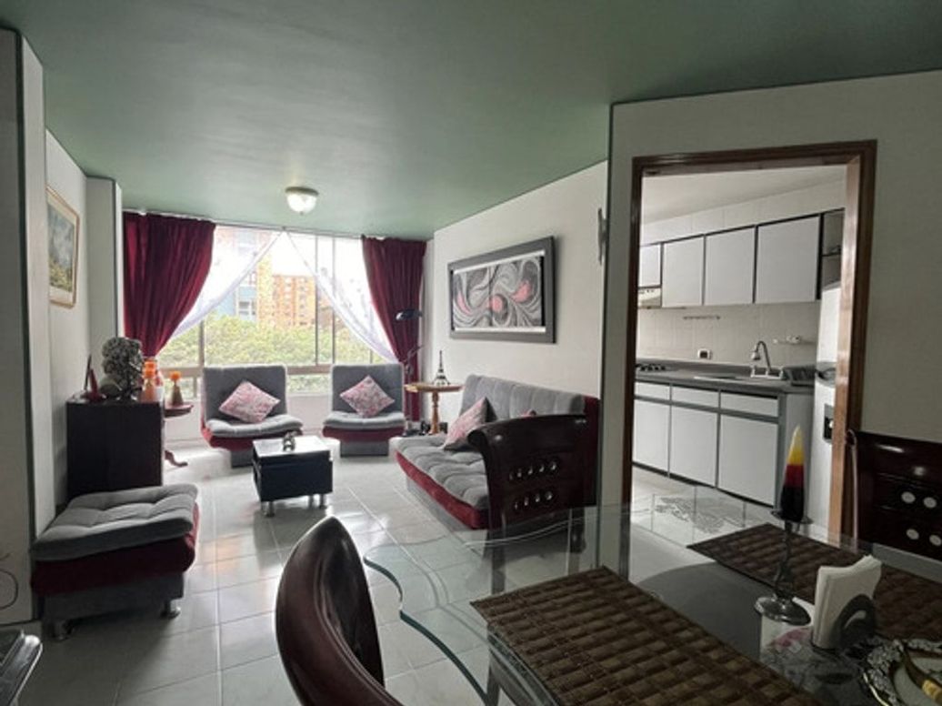 Apartamento de 3 alcobas en venta en Caobos Salazar, Bogotá, 74 m² · foto 6 de 10