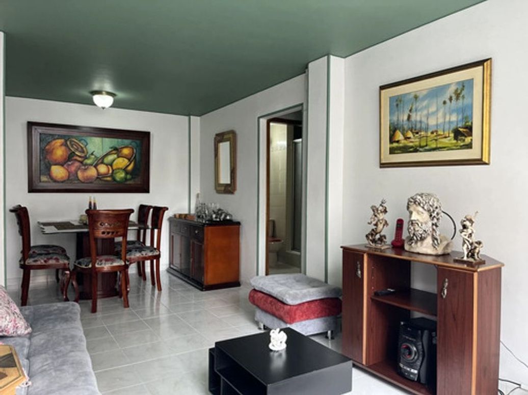 Apartamento de 3 alcobas en venta en Caobos Salazar, Bogotá, 74 m² · foto 9 de 10