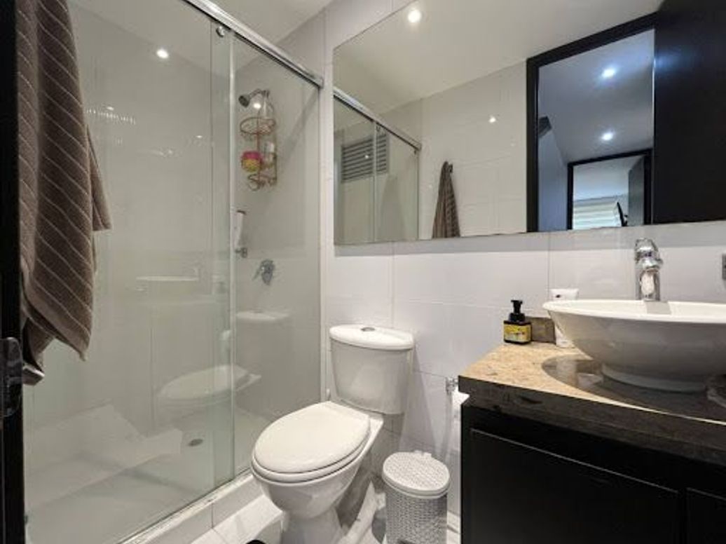 Apartamento de 2 alcobas en venta en Chapinero Alto, Bogotá, 77 m² · foto 11 de 20