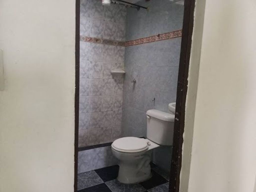 Casa de 6 alcobas en venta en Inglés Quiroga, Bogotá, 550 m² · foto 6 de 12