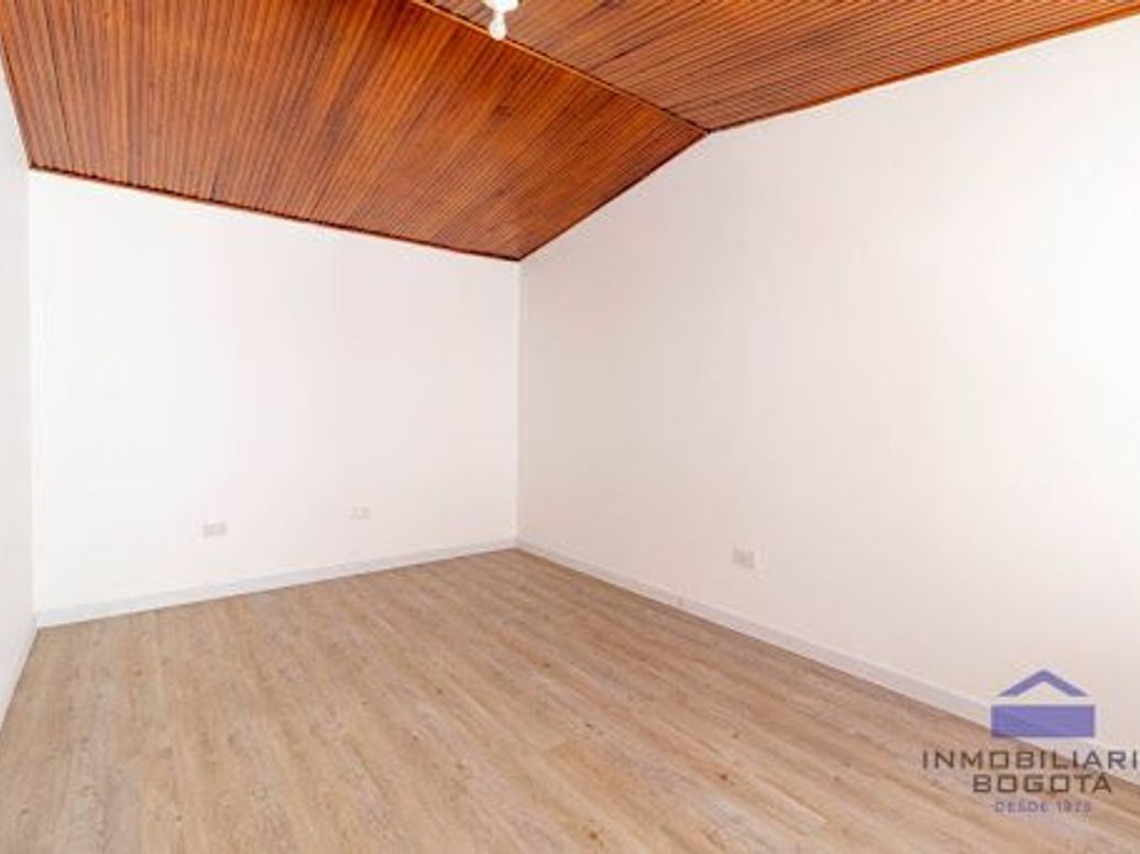 Casa de 6 alcobas en venta en Eduardo Frei, Bogotá, 171 m² · foto 12 de 20