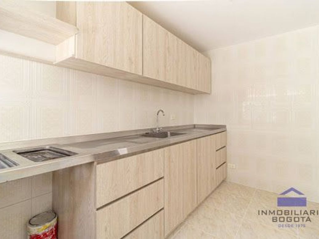 Casa de 6 alcobas en venta en Eduardo Frei, Bogotá, 171 m² · foto 7 de 20