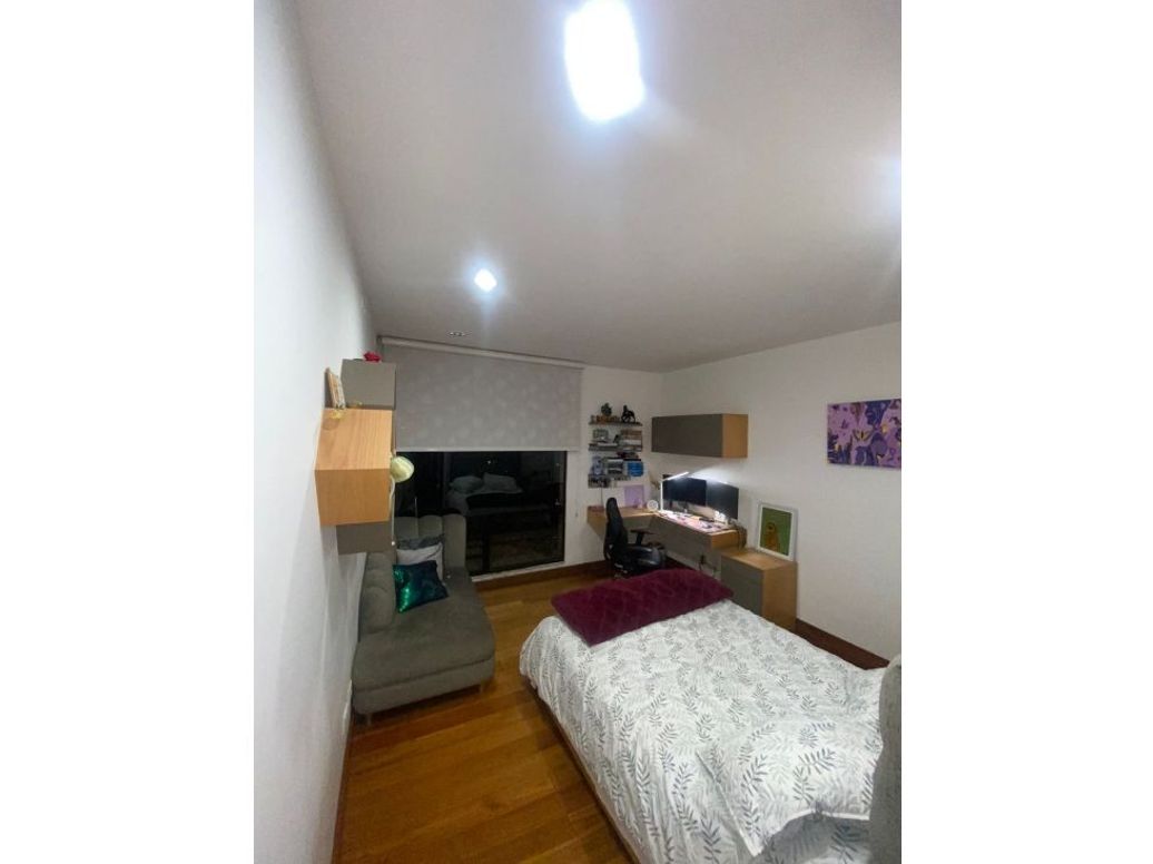 Apartamento de 4 alcobas en venta en Britalia, Bogotá, 360 m² · foto 12 de 20