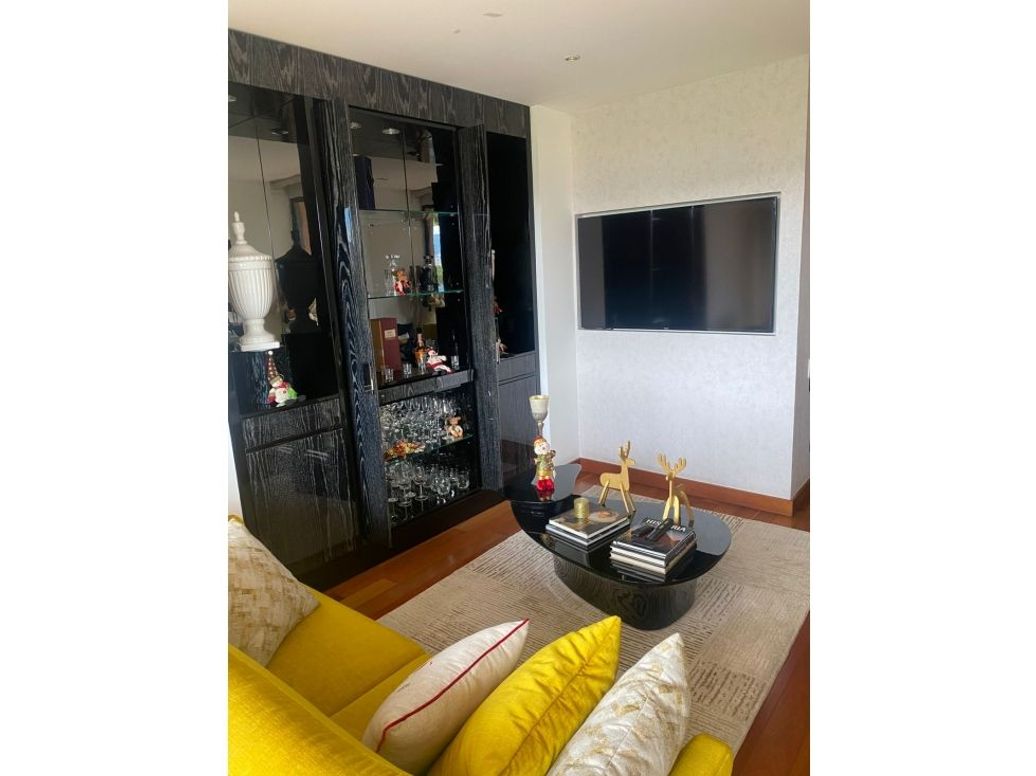 Apartamento de 4 alcobas en venta en Britalia, Bogotá, 360 m² · foto 18 de 20